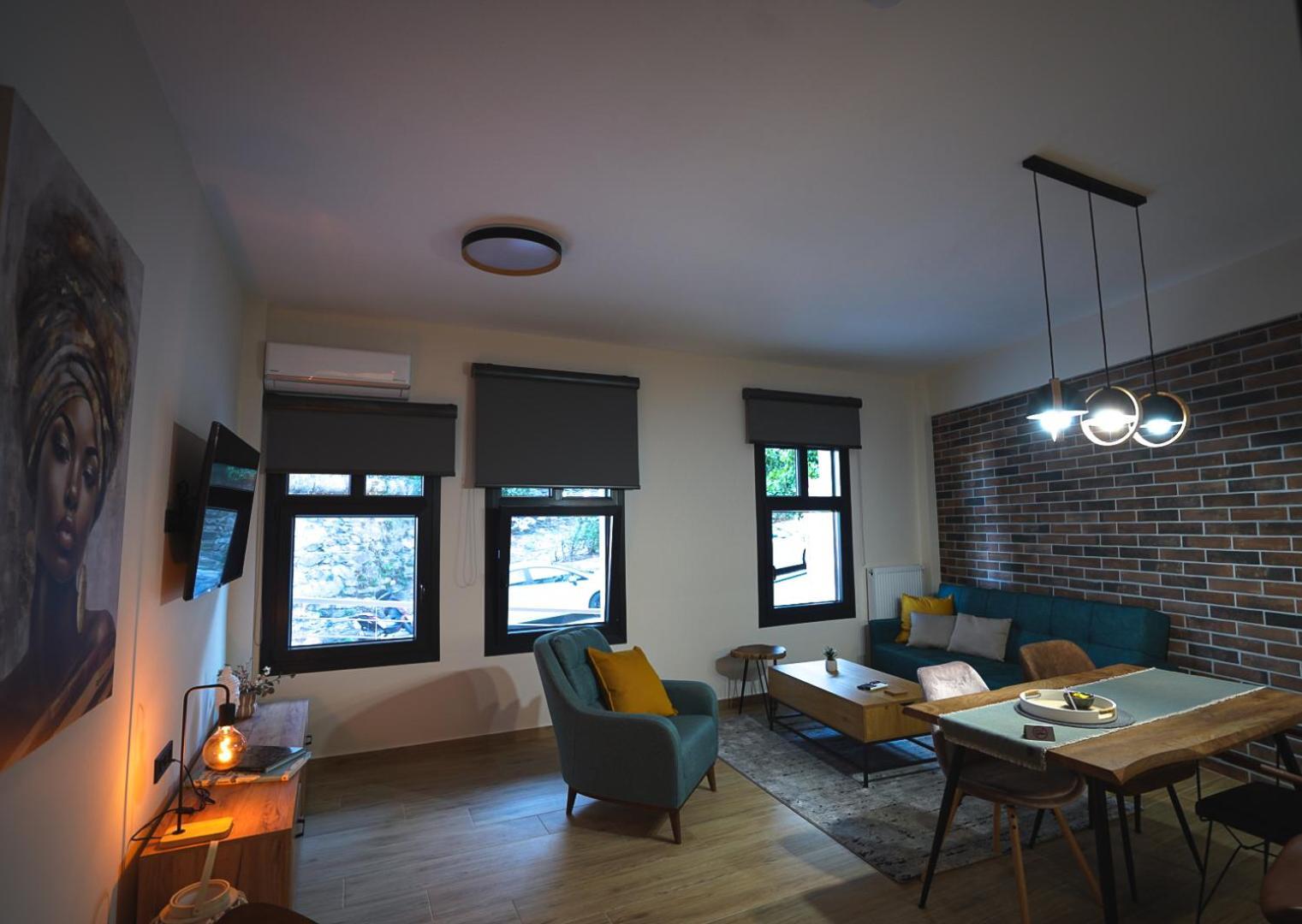 Beyond The Castle Apartment Thessaloníki Ngoại thất bức ảnh