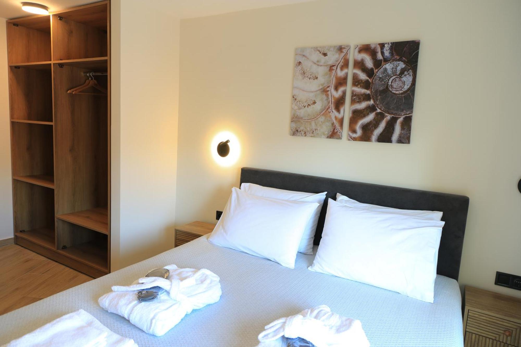 Beyond The Castle Apartment Thessaloníki Ngoại thất bức ảnh