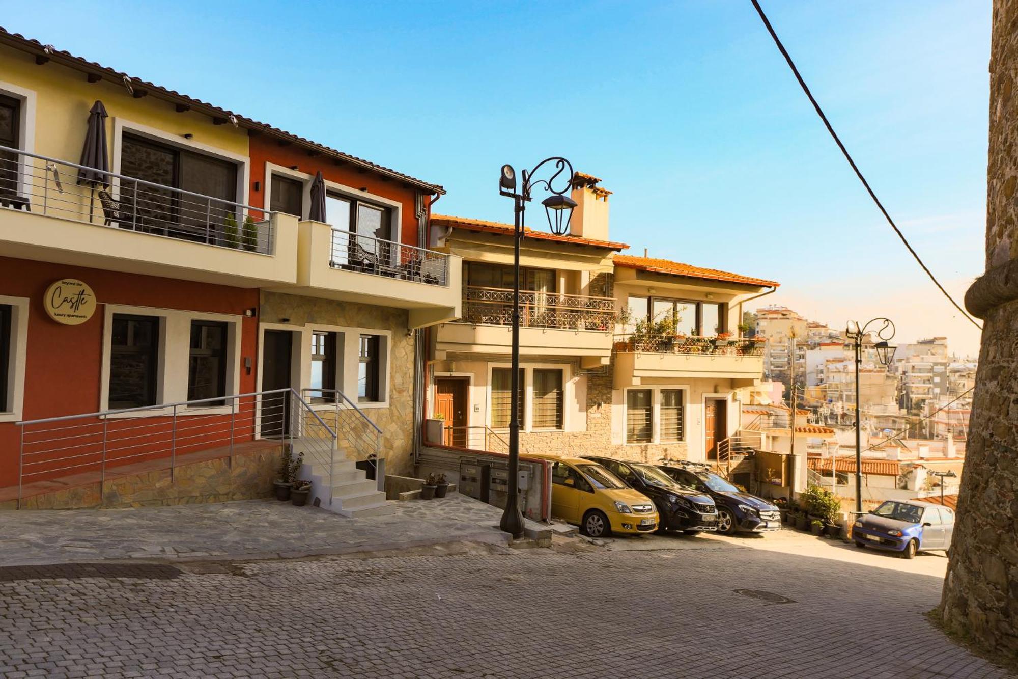 Beyond The Castle Apartment Thessaloníki Ngoại thất bức ảnh