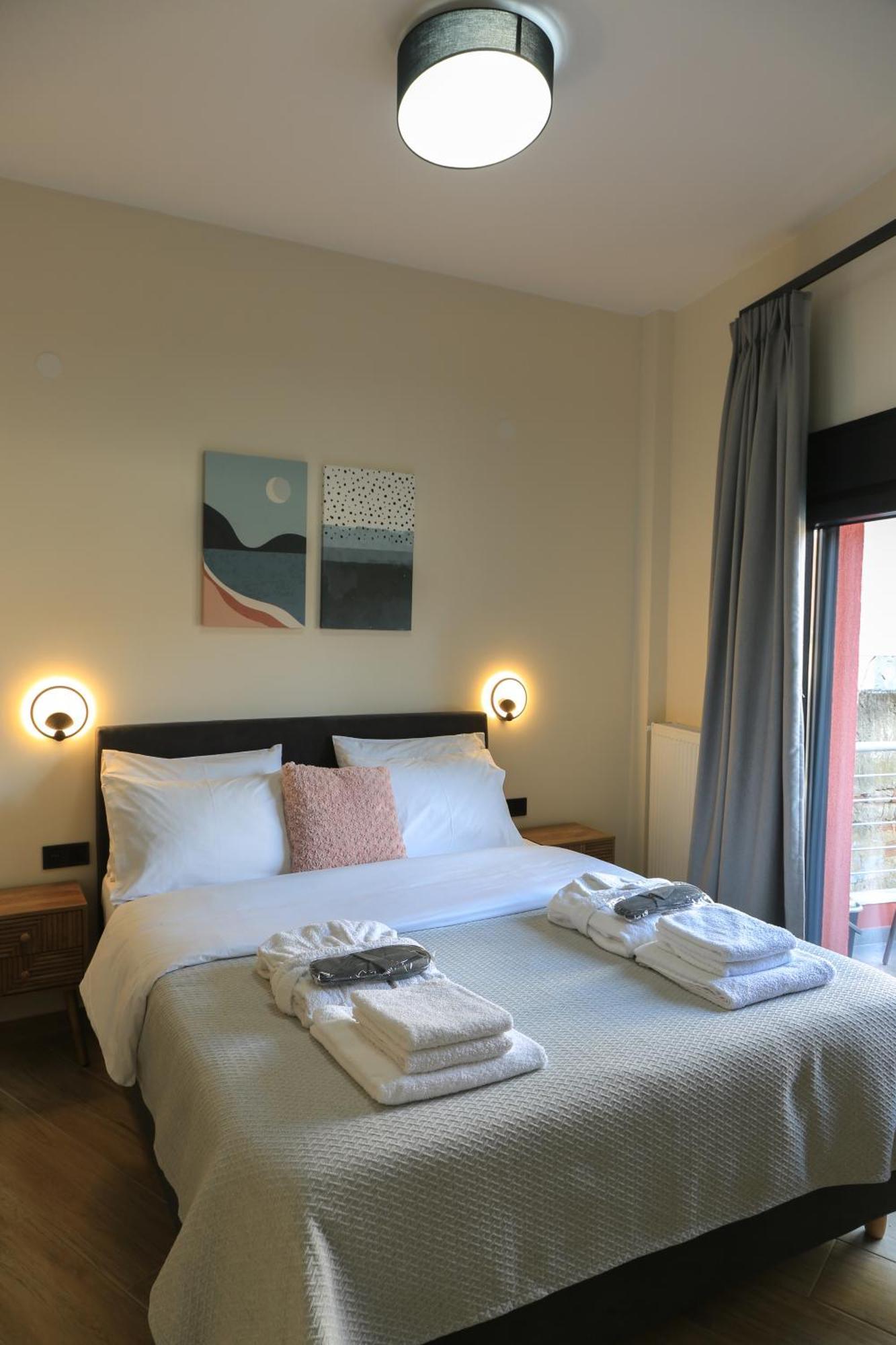 Beyond The Castle Apartment Thessaloníki Ngoại thất bức ảnh
